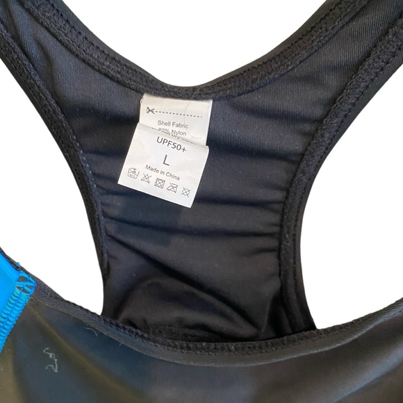 UPF 50 Women's Boyleg One Piece Swimsuit
Racerback Athletic Bathing Suit Large - Picture 8 of 8